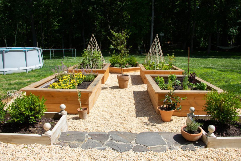 European garden with farmhouse style