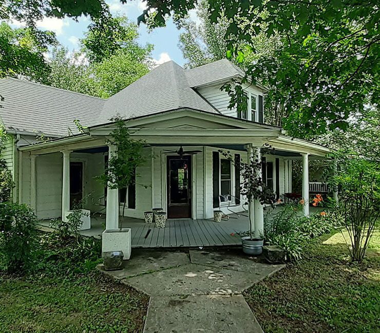 Tennessee farmhouse exterior