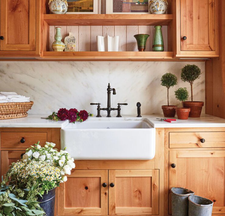 Mudroom Makeover for farmhouse style